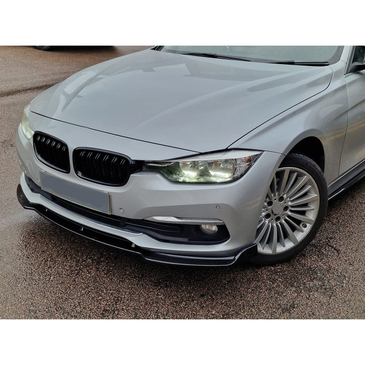 Dokładka Zderzaka Przedniego do BMW 3 Seria F30 / F30 LCI (2012–2018) – Front Bumper Lip Gloss Piano Black