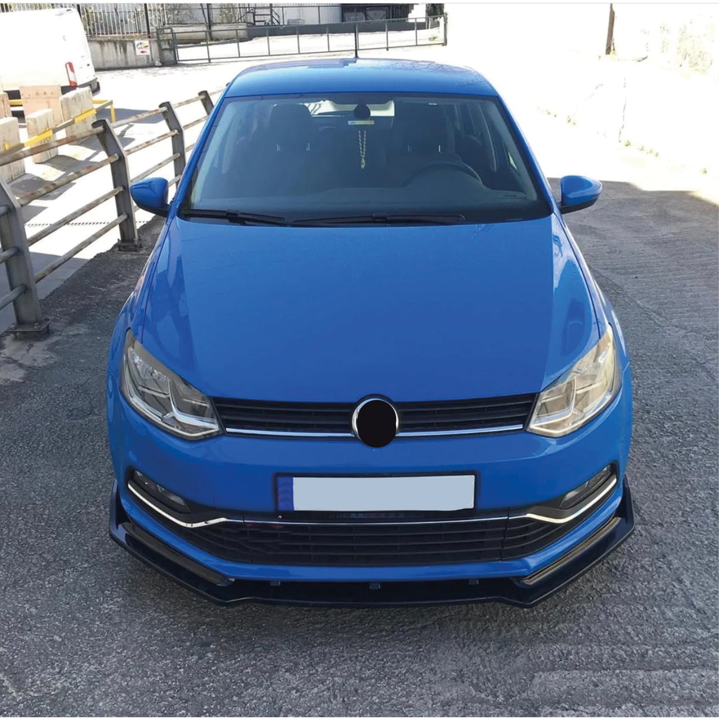 Dokładka Zderzaka Przedniego do VW Polo (2009–2017) – Front Bumper Lip Universal 3-Piece Gloss Black