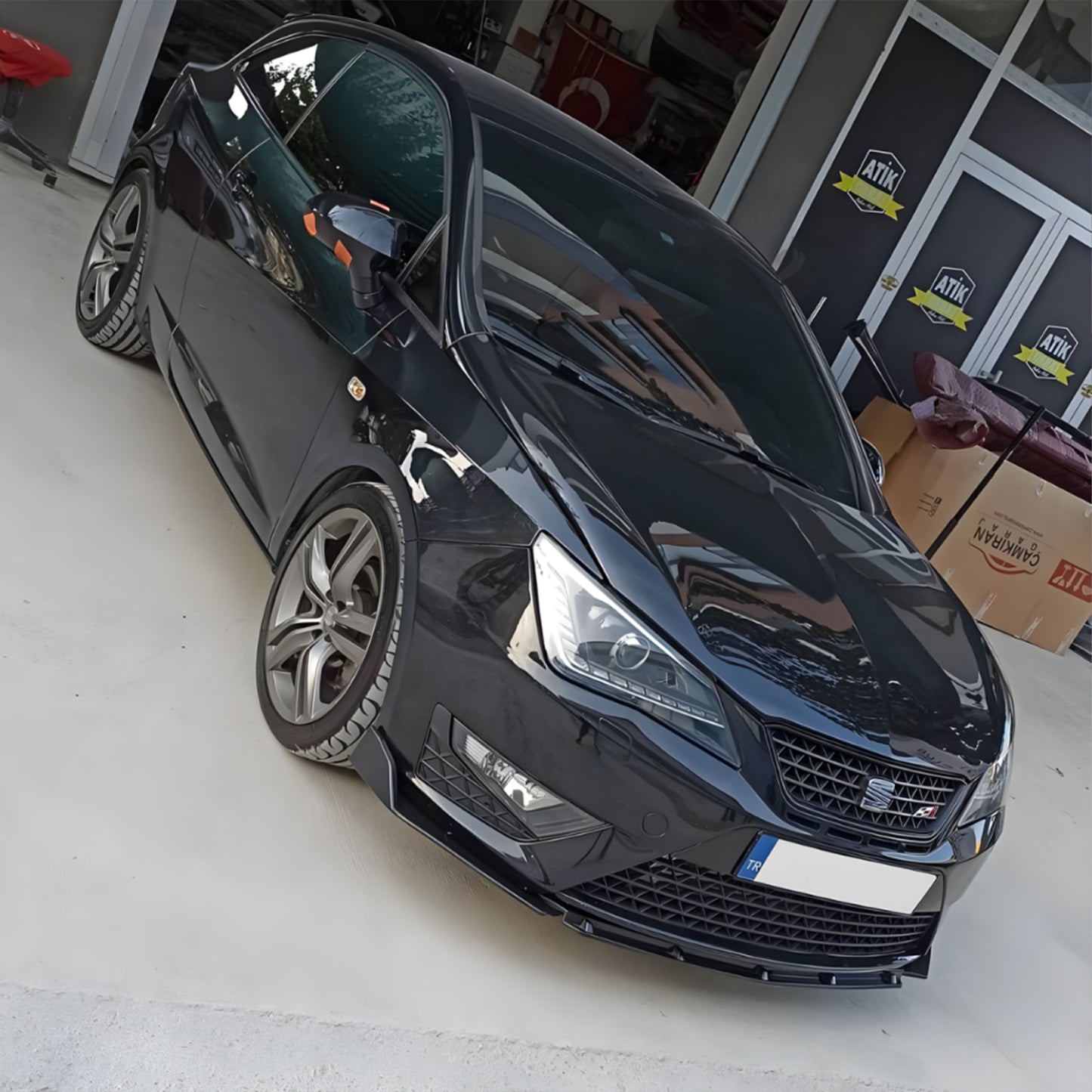 Dokładka Zderzaka Przedniego do Seat Ibiza Mk4 6J 6P (2009–2017) – Front Bumper Lip Gloss Piano Black