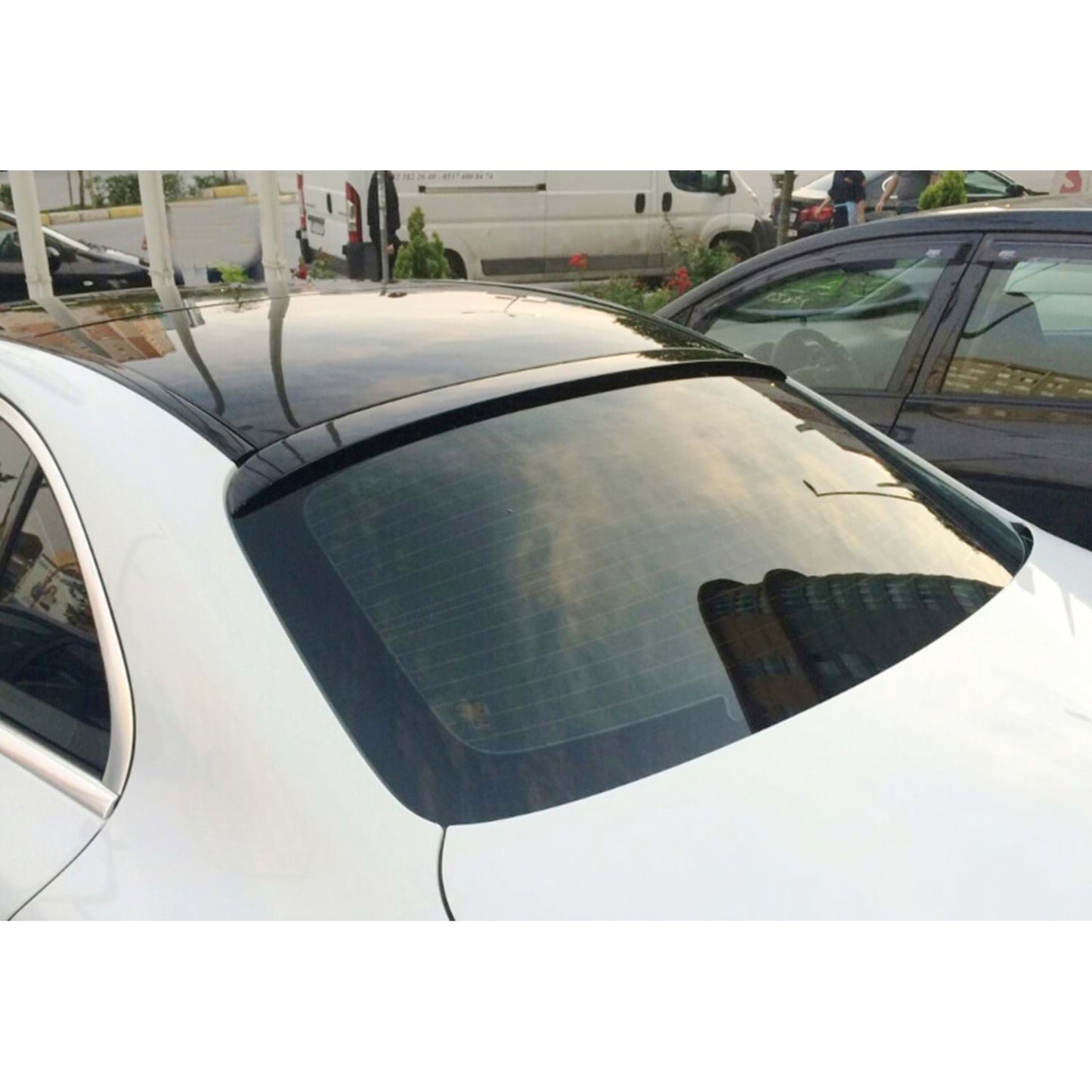 Spoiler Dachowy do Mercedes C Klasa W205 AMG (2015–2021) – Gloss Piano Black