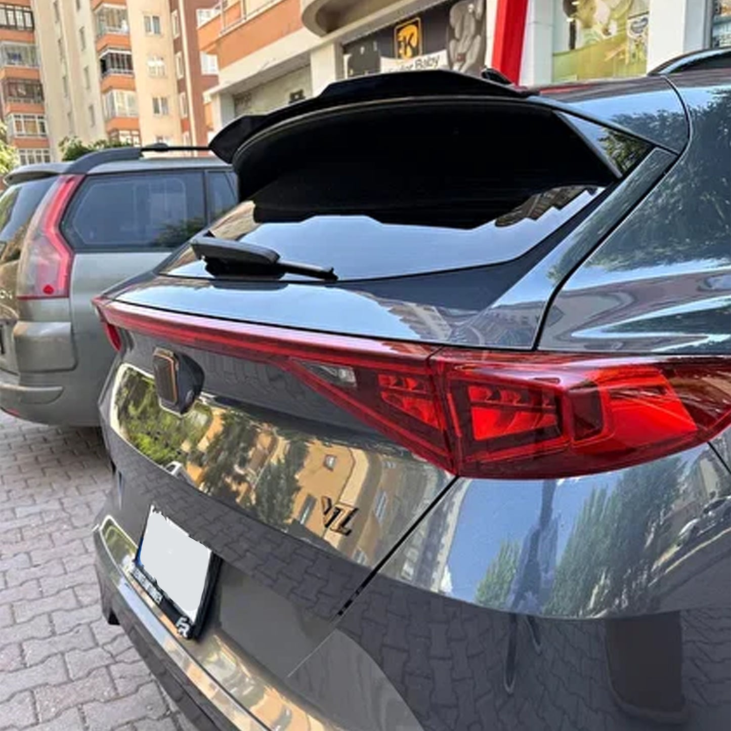 Spoiler Dachowy do Cupra Formentor Mk1 (2020–2024) – Gloss Piano Black