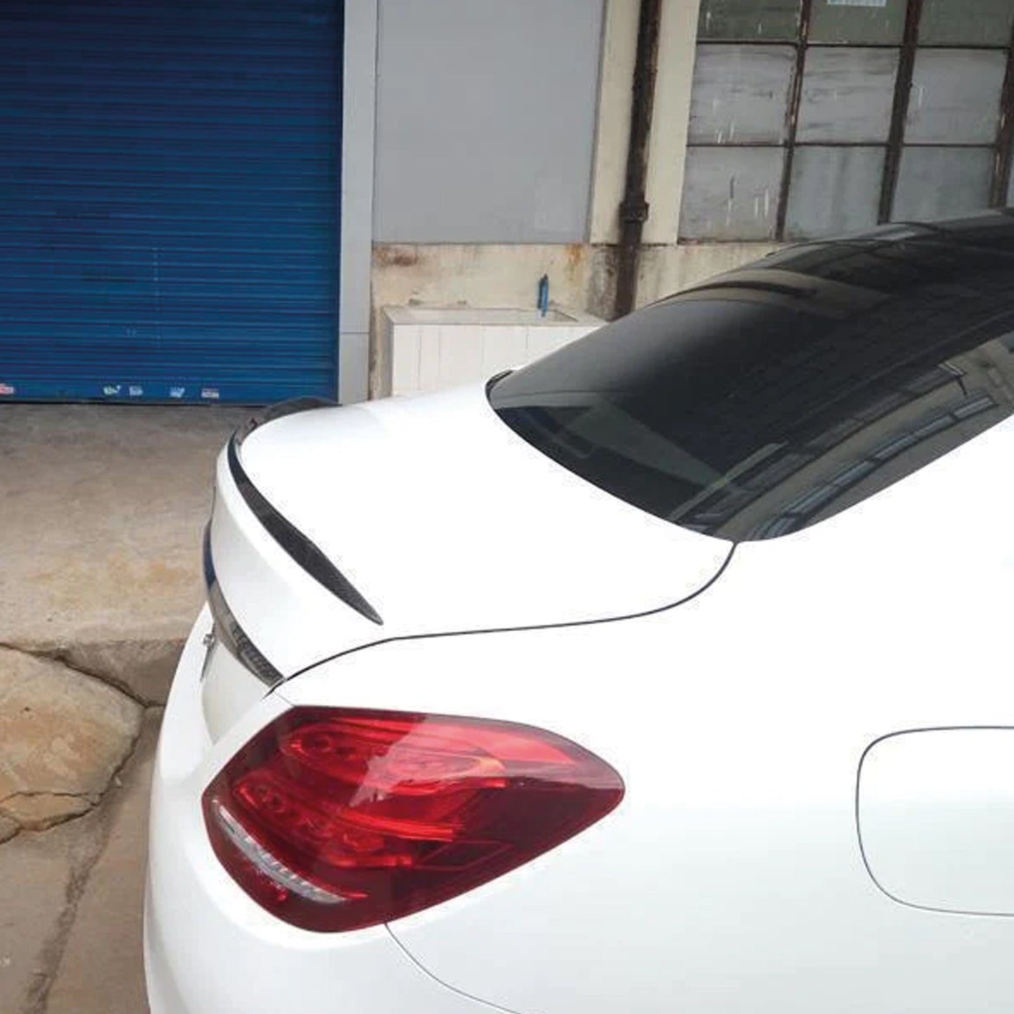Spoiler Tylny do Mercedes C Klasa W205 (2014–2019) – Gloss Piano Black